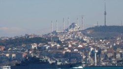 Türkmen migrantlary $900 müňlük şaý-sep ogurlygynda aýyplanýar