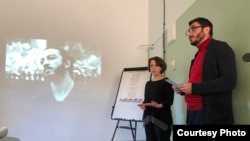 Марина Аланакян и Агит Мирзоев на первой встрече инициативной группы