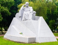 100 років тому за Гетьманату спорудили перший монументальний