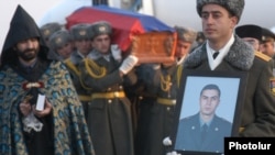 Armenia - The funeral of Lieutenant Gurgen Markarian, an Armenian army officer who was axe-murdered by an Azerbaijani colleague during a NATO training course in Budapest, 25Feb2004.