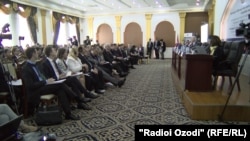 Участники международной конференции, Душанбе, 3 мая 2018 года