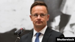 Сійярто додав, що не були здійснені інвестиції, необхідні для збільшення пропускної здатності трубопроводу у Хорватії,