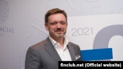 «Стосовно документів, які знайшли журналісти. Ці документи мають бути передані в СБУ та має бути проведене розслідування», – сказав Мецгер