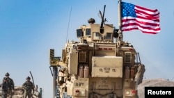 Сурия шимолидаги америкалик ҳарбийлар.