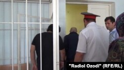 В суде в Таджикистане. Архивное фото