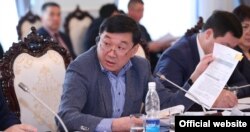 Бахадыр Сулейманов.