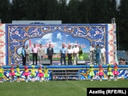 Саба башлыгы Рәис Миңнеханов чыгыш ясый