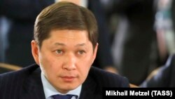 Сапар Исаков.