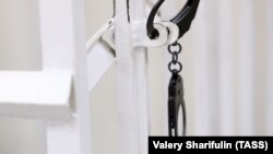 3 листопада стало відомо, що в столиці Росії заарештували заступника начальника тилу Росгвардії генерал-майора Мірзу Мірзаєва