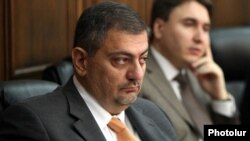 Armenia - Finance Minister Vache Gabrielian attends discussions in parliament on the state budget for 2012, 1Nov2011.