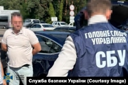 СБУ повідомила, що задокументувала щонайменше 60 випадків передачі інформації з обмеженим доступом ексзаступнику начальника охорони Януковича