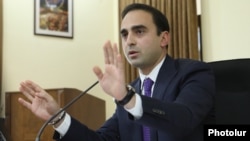 Երևանի քաղաքապետ Տիգրան Ավինյան, արխիվ