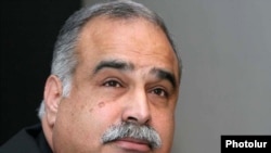 «Ժառանգություն» կուսակցության հիմնադիր Րաֆֆի Հովհաննիսյանը: