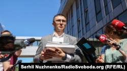 Стерненко: розслідування третього замовного нападу на мене та пошук організаторів, посередників і замовника замаху не відбувається. Тепер офіційно