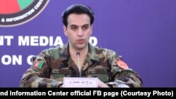 روح‌الله احمدزی، سخنگوی وزارت دفاع افغانستان