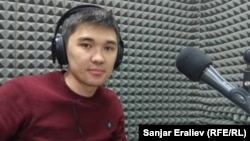 Азык Абдырахманов.