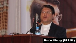 انوارالحق احدی یکی از اعضای صندوق امانت افغانستان در سویس