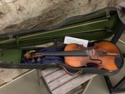 Скрипка дисидента Петра Войтюка, яка була з ним у таборах