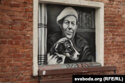 Уладзімер Караткевіч на графіці ў Менску. Архіўнае фота