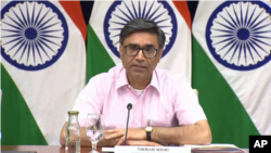 ویکرم میسری، سکتر امور خارجی حکومت هند