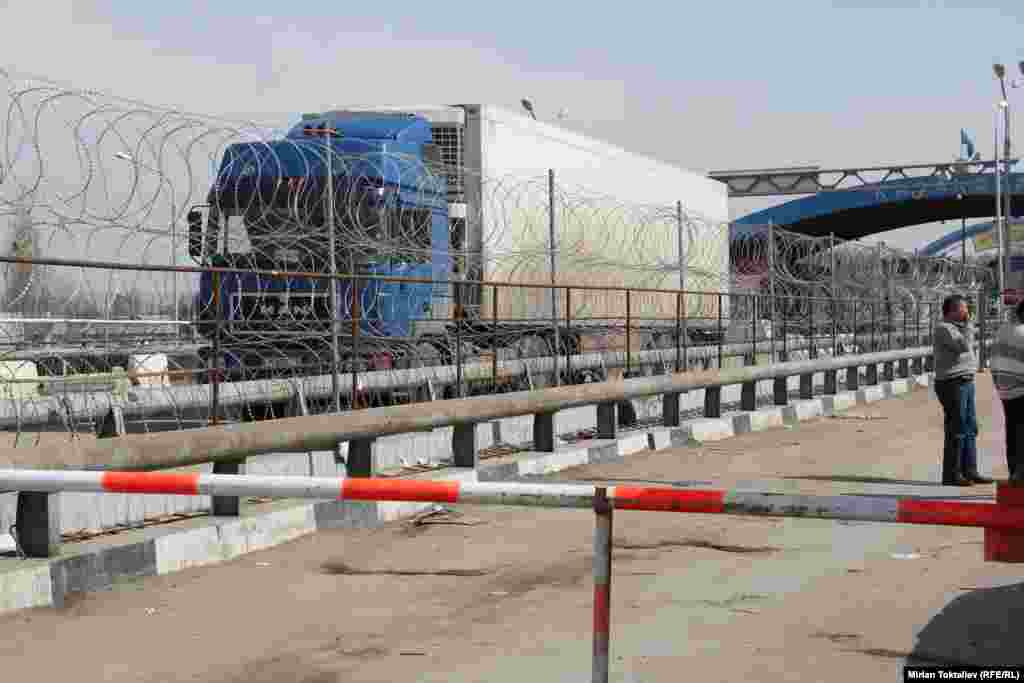 кыргызско-казахская граница