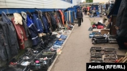 Колхоз базарындагы хәерчеләр очы