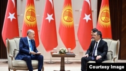Режеп Тайип Эрдоган и Садыр Жапаров во время переговоров. 5 ноября 2024 года.