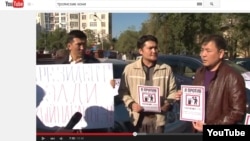 "Троя аты" видеосунан бир көрүнүш  