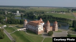 Мірскі замак. Ілюстрацыйнае фота