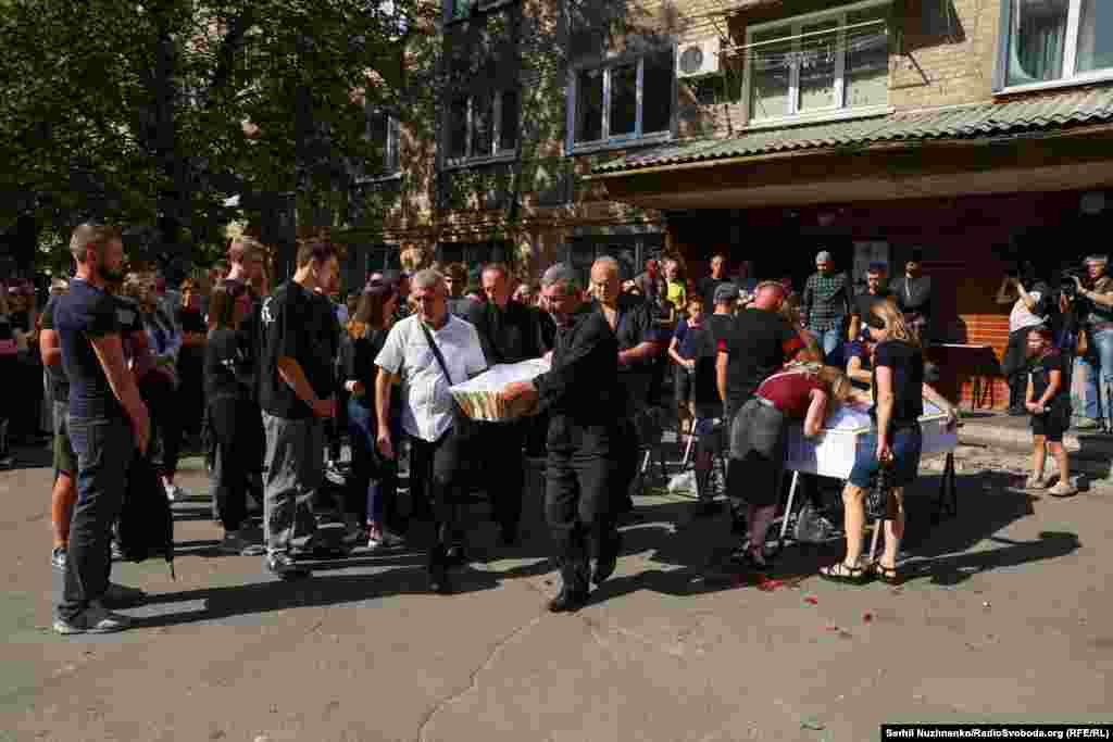 Поховають матір і доньку на Черкащині