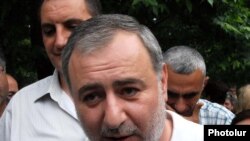 Арарат Зурабян