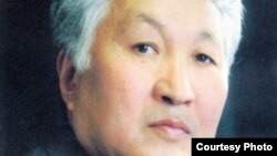 Турсунбек Чынгышев.