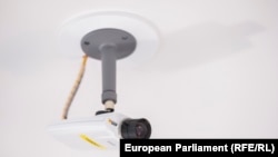 Приховані камери були вмонтовані у вентиляцію , стверджує ДБР