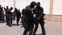 "Полицейские операции на основе этнической принадлежности". Amnesty International осудила Баку и Москву за взаимный прессинг граждан