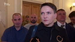 Звільнена із СІЗО Надія Савченко повернулася в Раду – відео