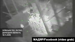 Дрон Сил безпілотних систем України вражає трансформатор на Зуївській ТЕС на окупованій частині Донецької області