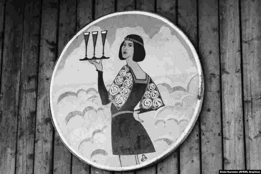 В Оше все еще функционируют кафе, где сохранился дух советских точек общественного питания.