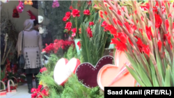 کوچه گلفروشی شهر نو کابل در روز والنتاین. ۱۴ فبروری ۲۰۱۷