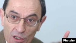 Հայաստանի փոխարտգործնախարար Շավարշ Քոչարյանը