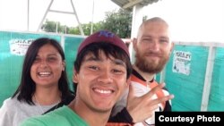 Шохрух достору менен.