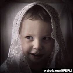 Партрэт на гаўбцы. Люты 2015