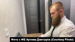 У відомстві не називають прізвища депутата, але з матеріалів справи зрозуміло, що мова йде про Артема Дмитрука