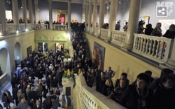 Адкрыцьцё выставы Рамана Заслонава ў Менску. 2015 год