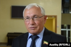 Разил Вәлиев