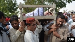 Пакистан, 8-август