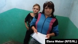 Ольга Кирьянова, жительница аварийного подъезда, где рухнула крыша. Темиртау, 15 августа 2015 года.