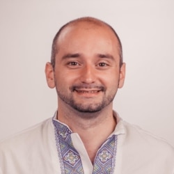 Александр Данилюк