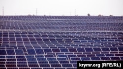 Солнечная электростанция в селе Охотниково Сакского района, 2011 год