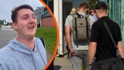 Виїзд чоловіків віком 18-22: понад десять тисяч хлопців уже за кордоном. Як працює закон (відео)