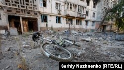 Медики надають постраждалому необхідну допомогу. Фото ілюстративне 